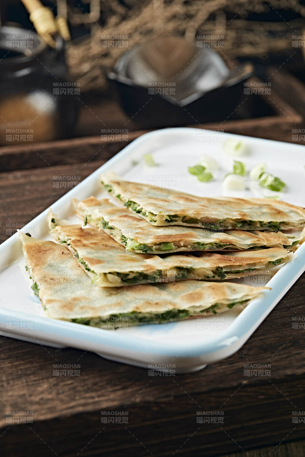 韭菜鸡蛋馅脆皮烙饼图片