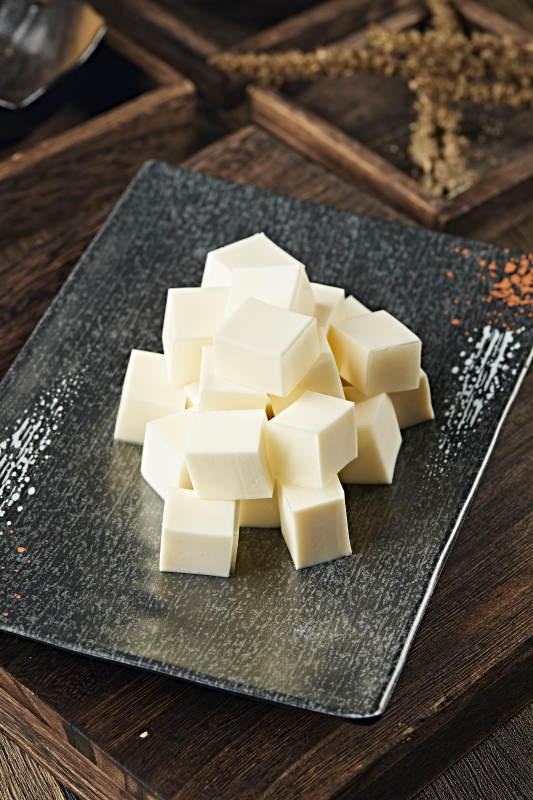 港式茶餐奶香杏仁豆腐图片