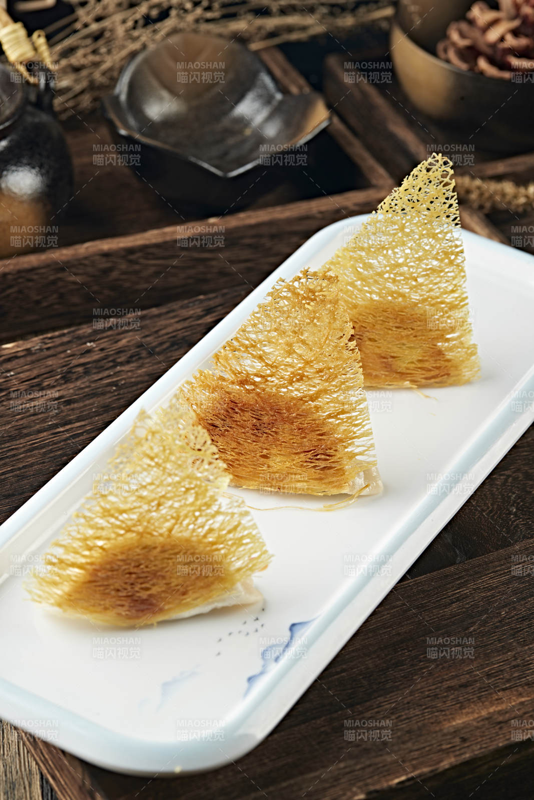 港式茶餐渔网煎饺图片