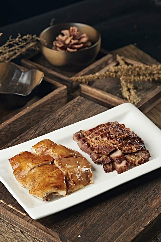 港式茶餐卤水鸭叉烧肉双拼图片