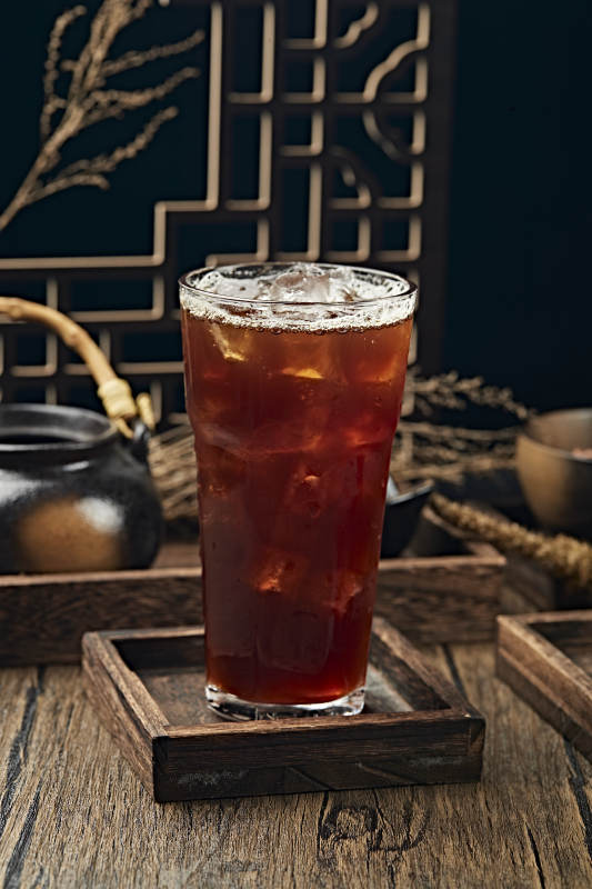 解暑饮料冰红茶柠檬冰红茶冰乌龙茶图片