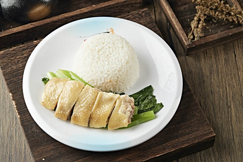 港式茶餐白切盐水鸡盖浇饭图片