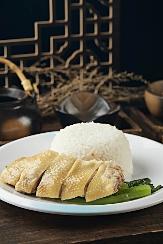 港式茶餐白切盐水鸡盖浇饭图片