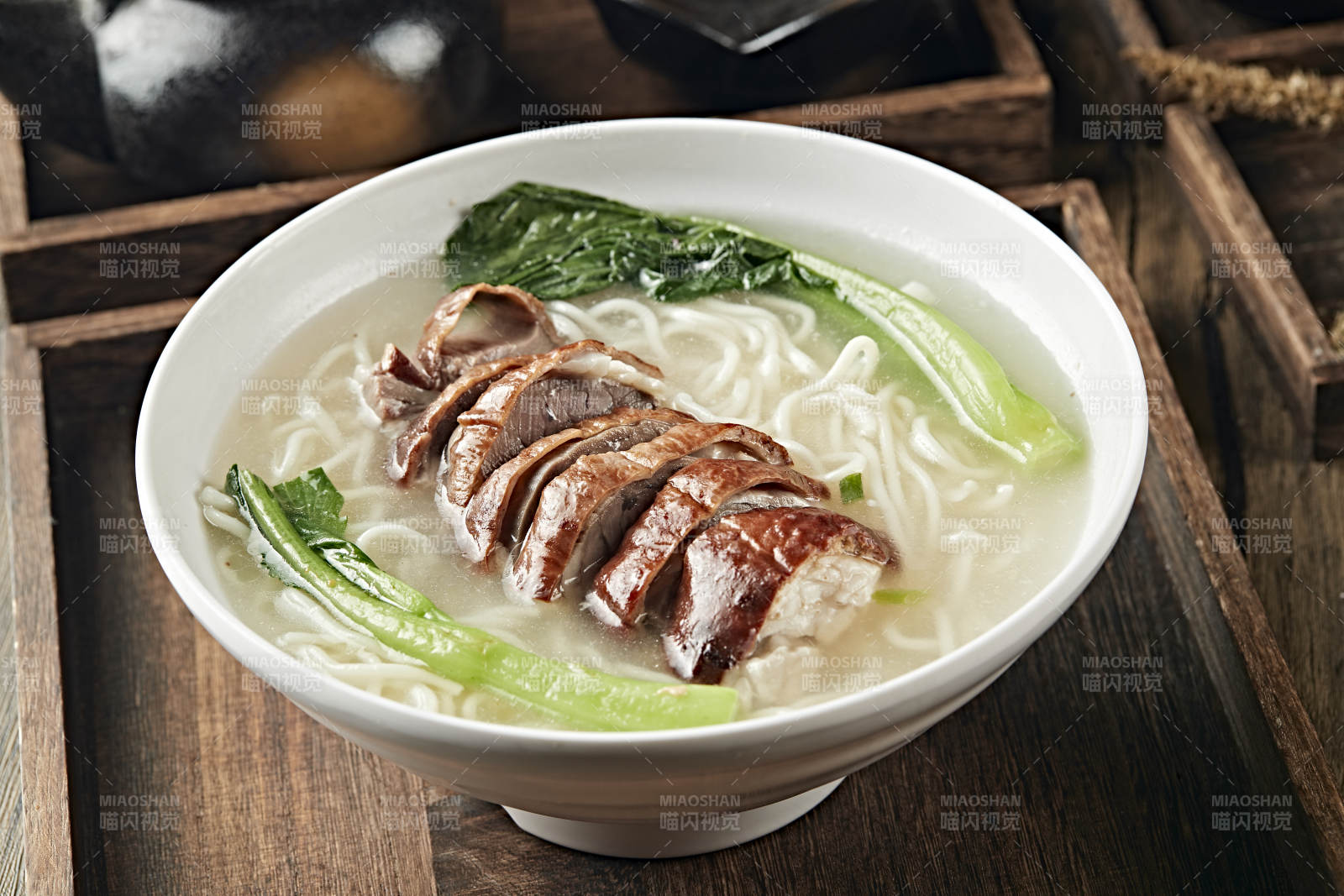 鲜鸡汤烧鹅拉面图片