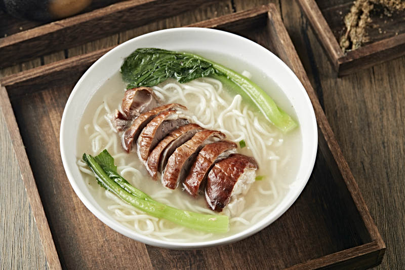 鲜鸡汤烧鹅拉面图片