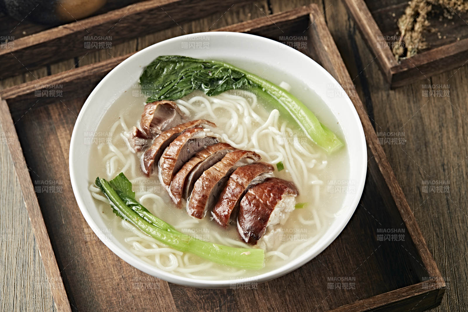 鲜鸡汤烧鹅拉面图片