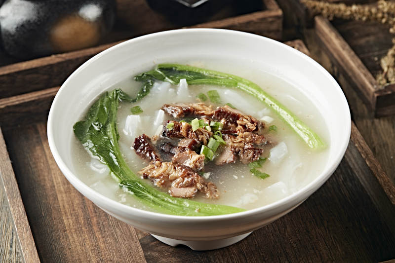 鲜鸡汤叉烧肉煮肠粉图片