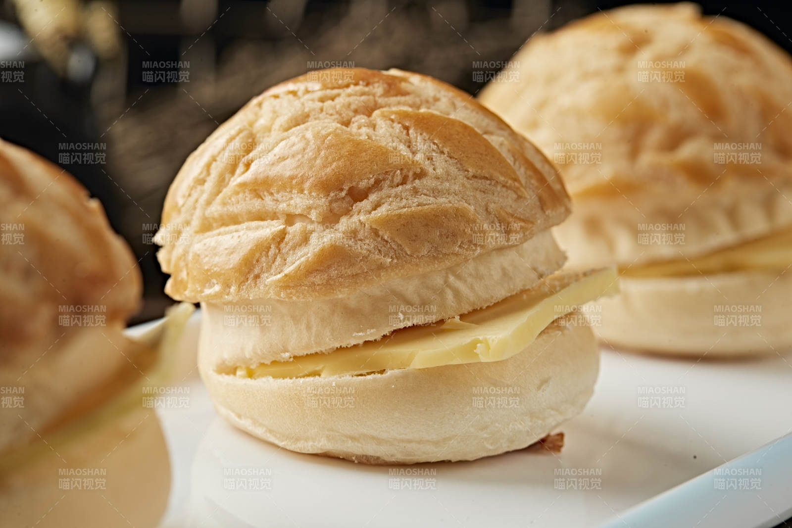 港式茶吐司菠萝包图片