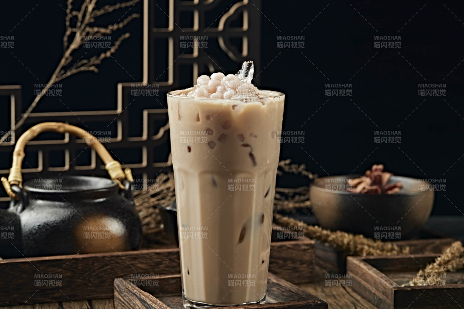冰爽饮料冰奶茶冰咖啡图片