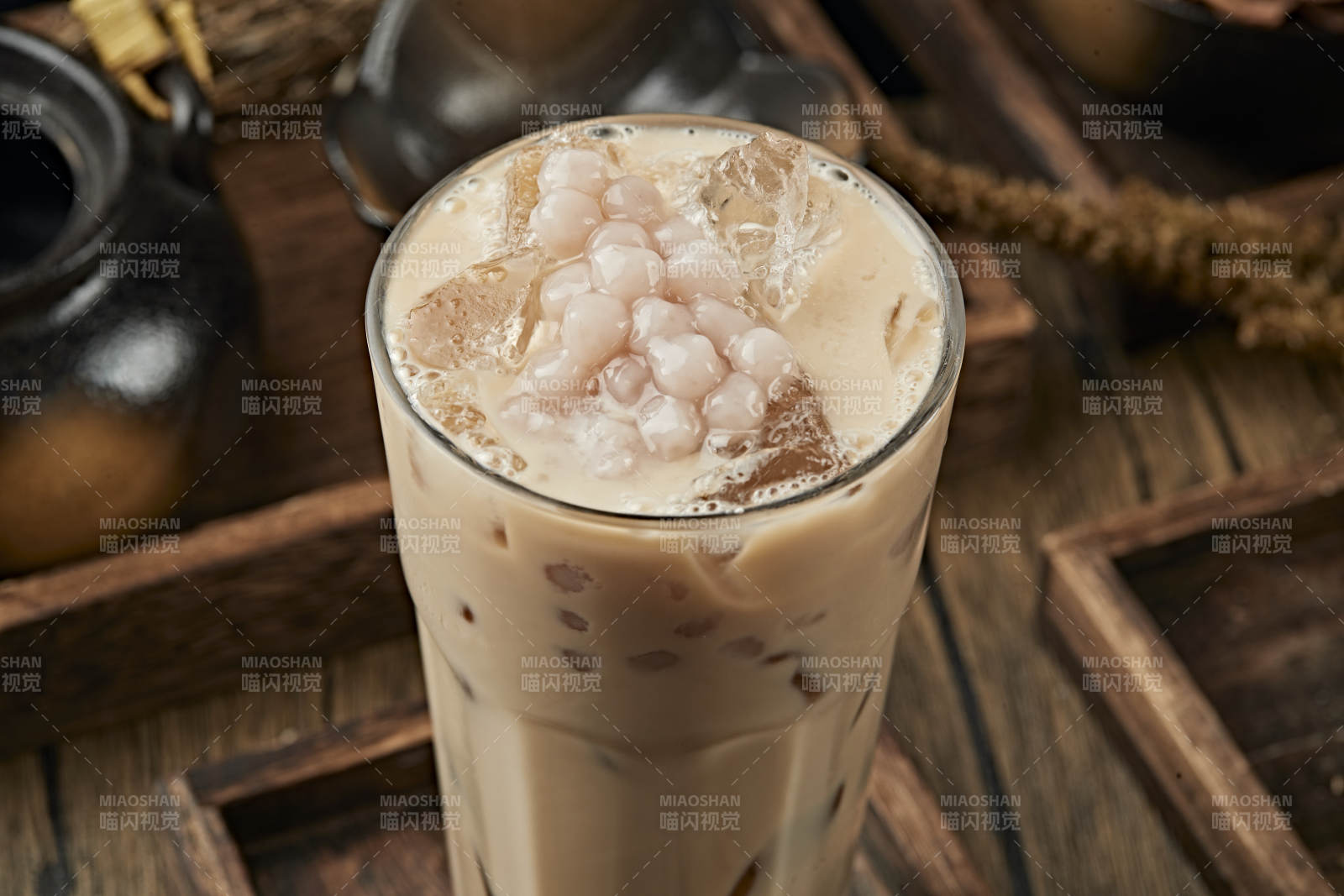 冰爽饮料冰奶茶冰咖啡图片