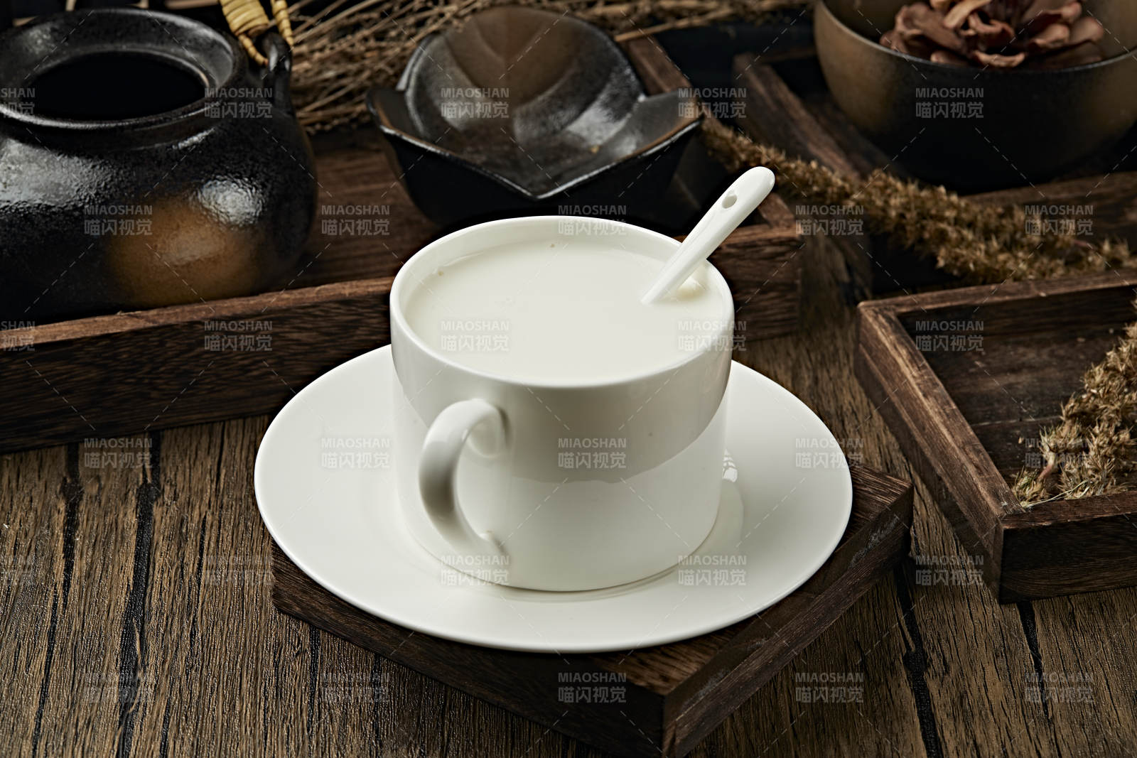 现磨杏仁茶图片