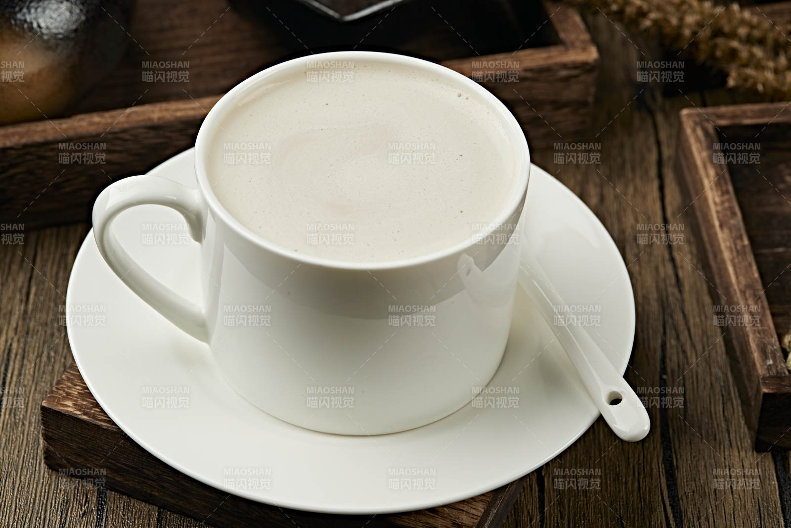 现磨杏仁茶图片