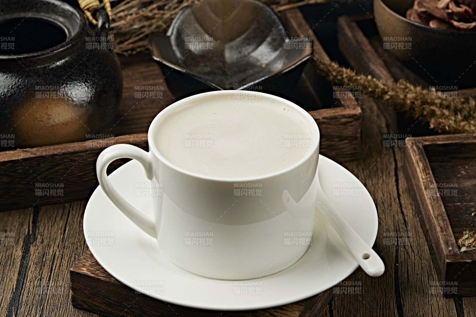 现磨杏仁茶图片