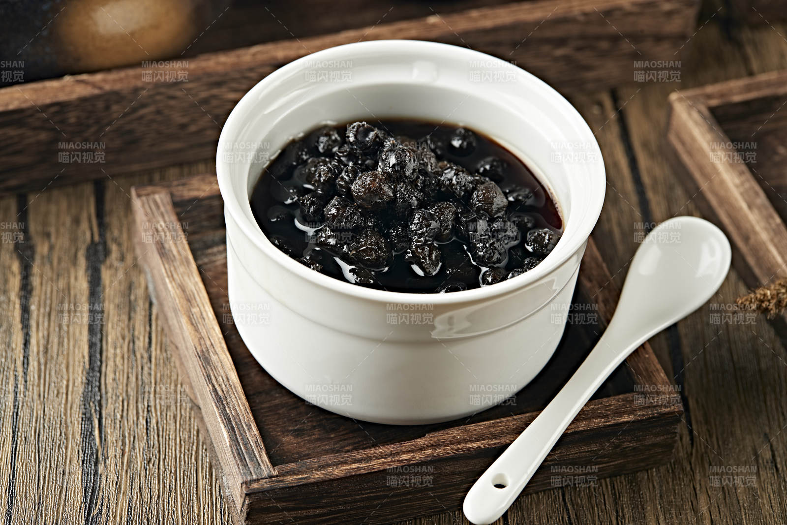 港式茶餐黑玉珍珠双皮奶图片