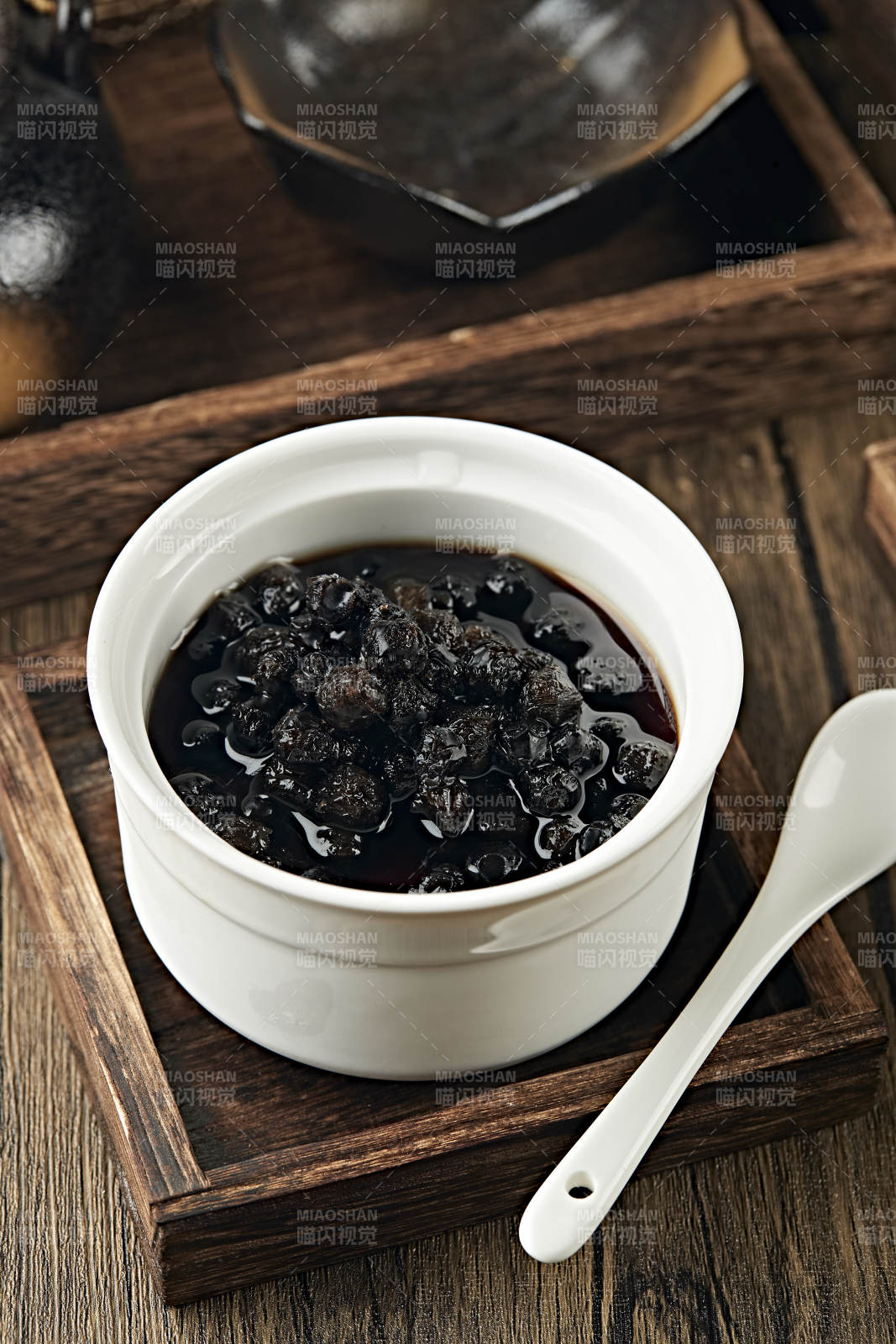 港式茶餐黑玉珍珠双皮奶图片