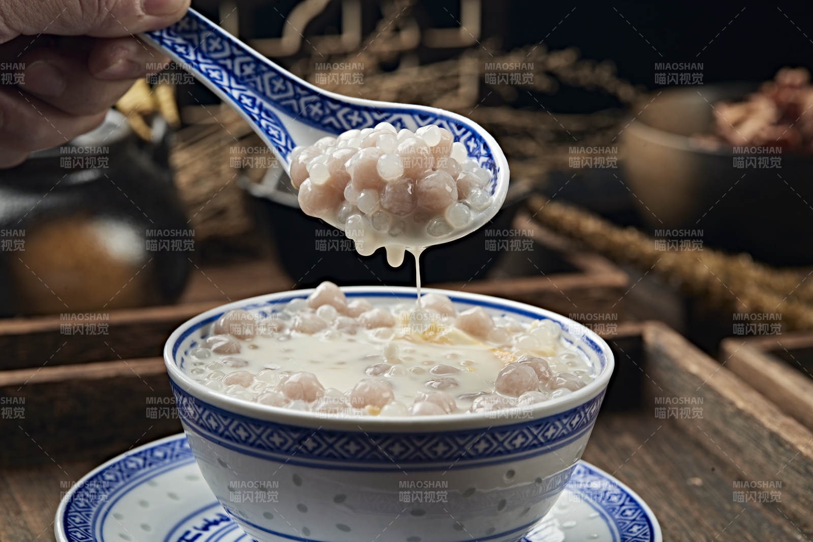 椰奶水果西米露图片