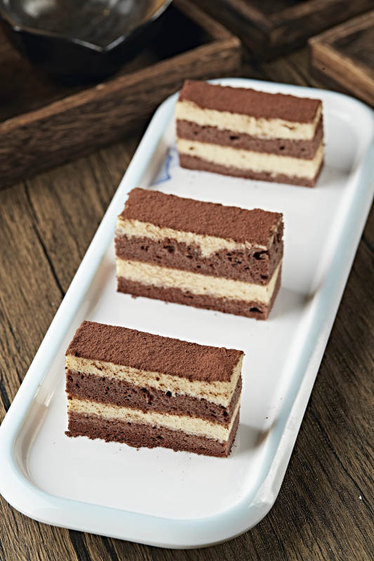 巧克力提拉米苏蛋糕图片