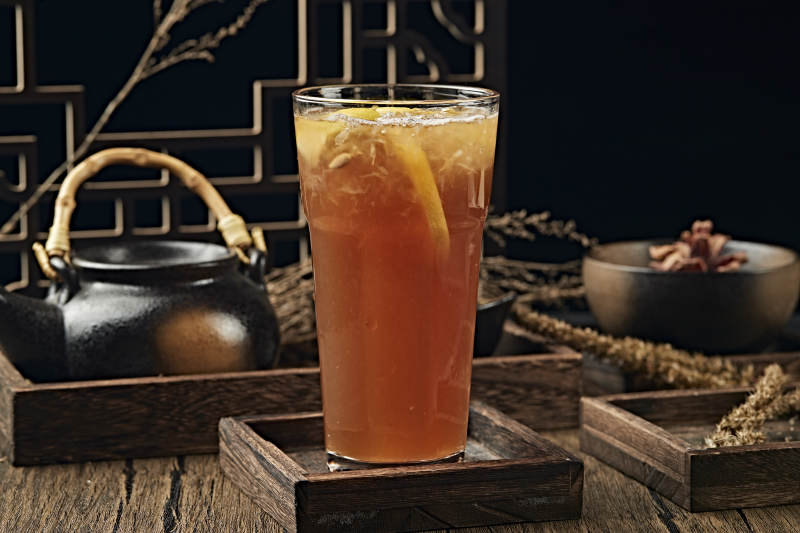 解暑饮料冰红茶柠檬冰红茶冰乌龙茶图片