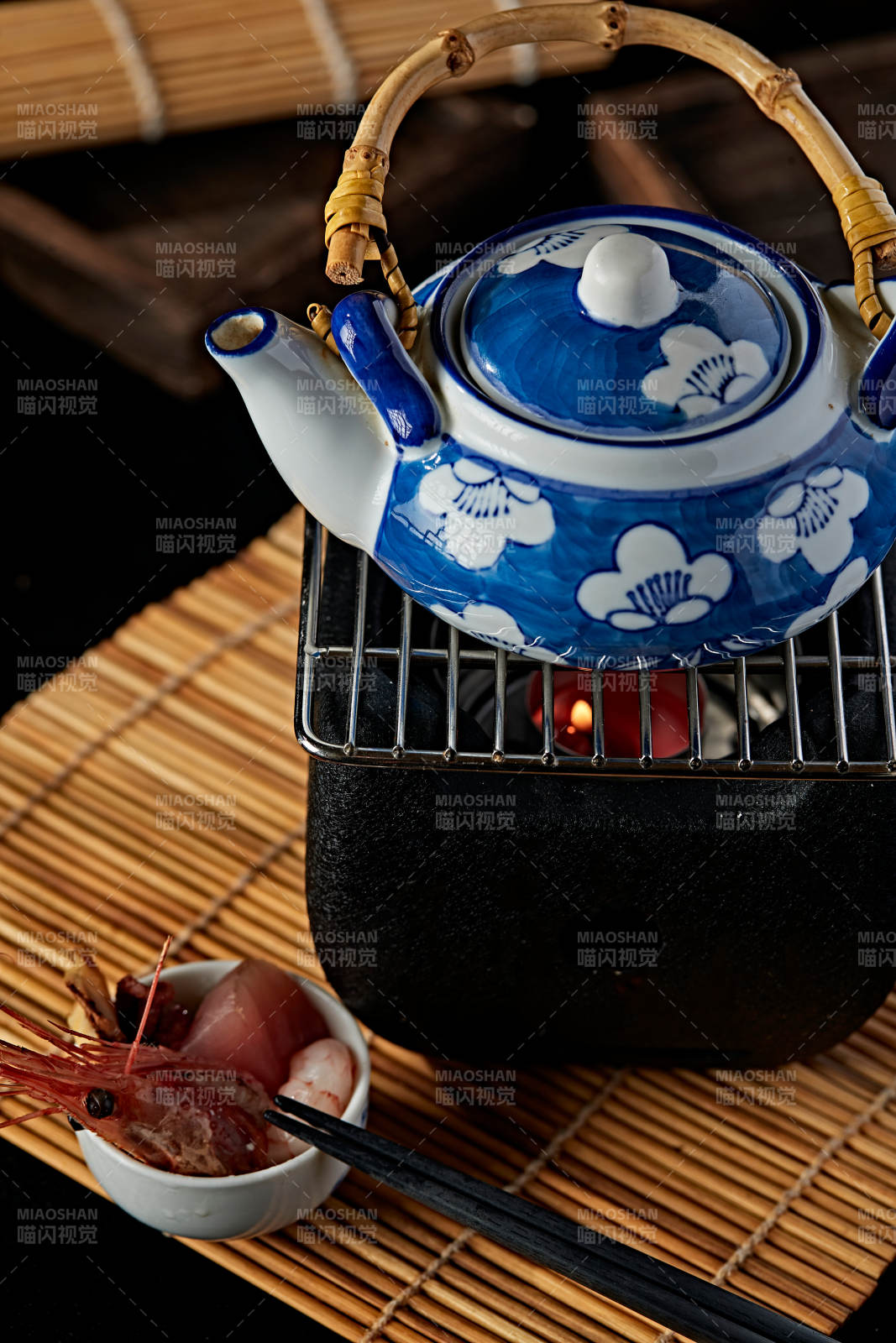 日料煮茶海鲜图片