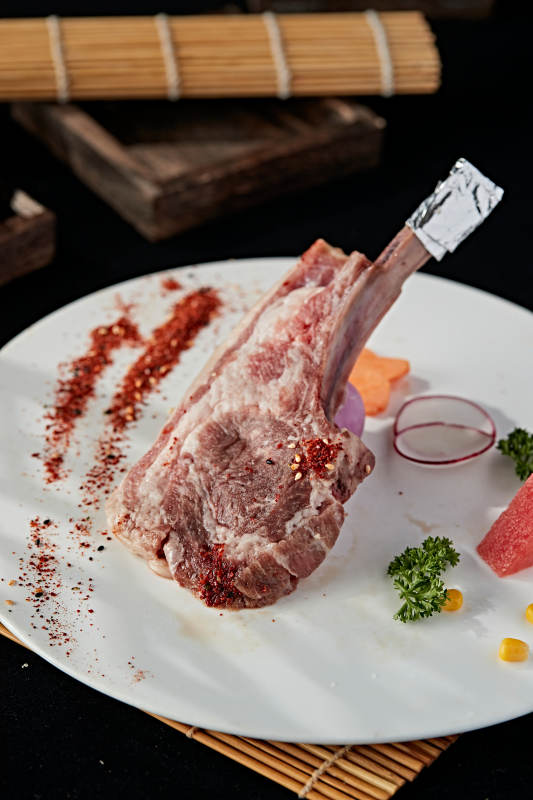 波尔多法式铁板羊排图片