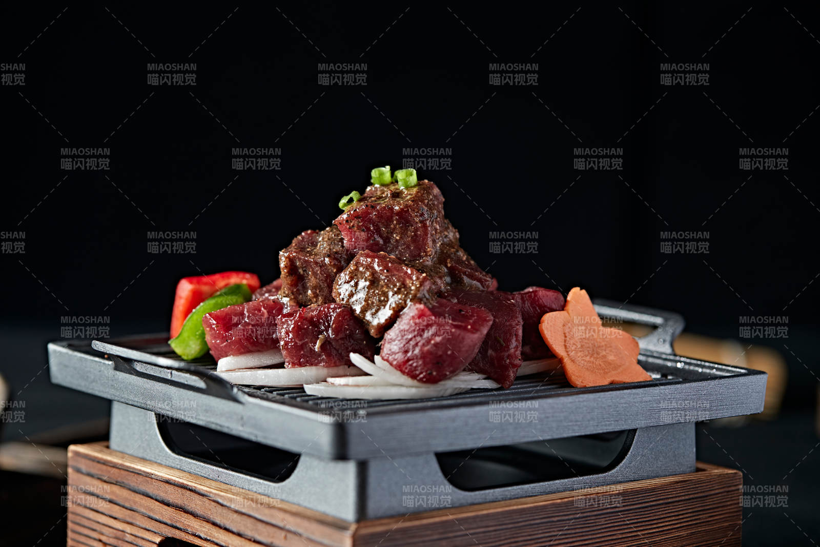 日料铁板神户牛仔粒图片