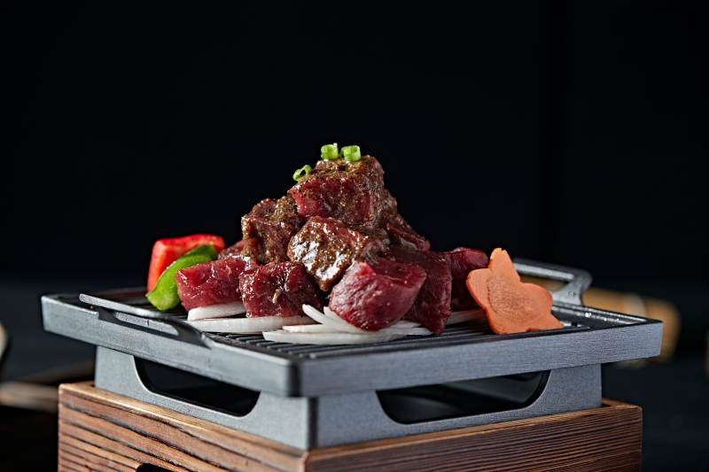 日料铁板神户牛仔粒图片