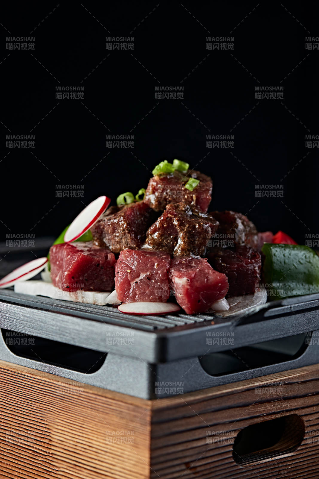 日料铁板神户牛仔粒图片