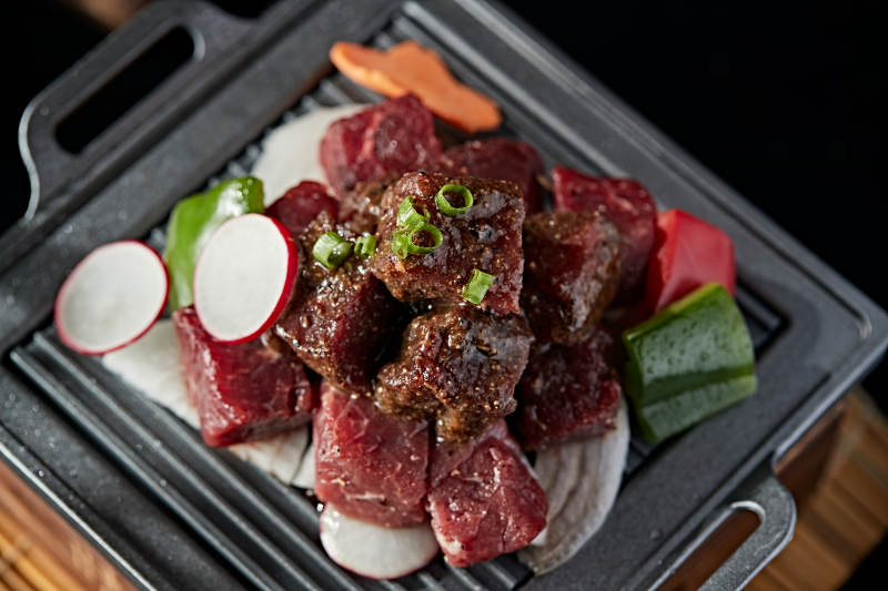 日料铁板神户牛仔粒图片