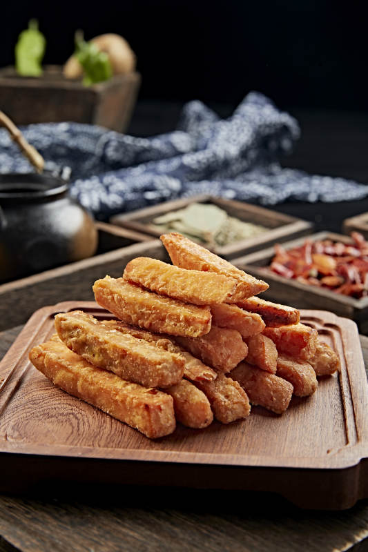 油炸美味地瓜薯条图片