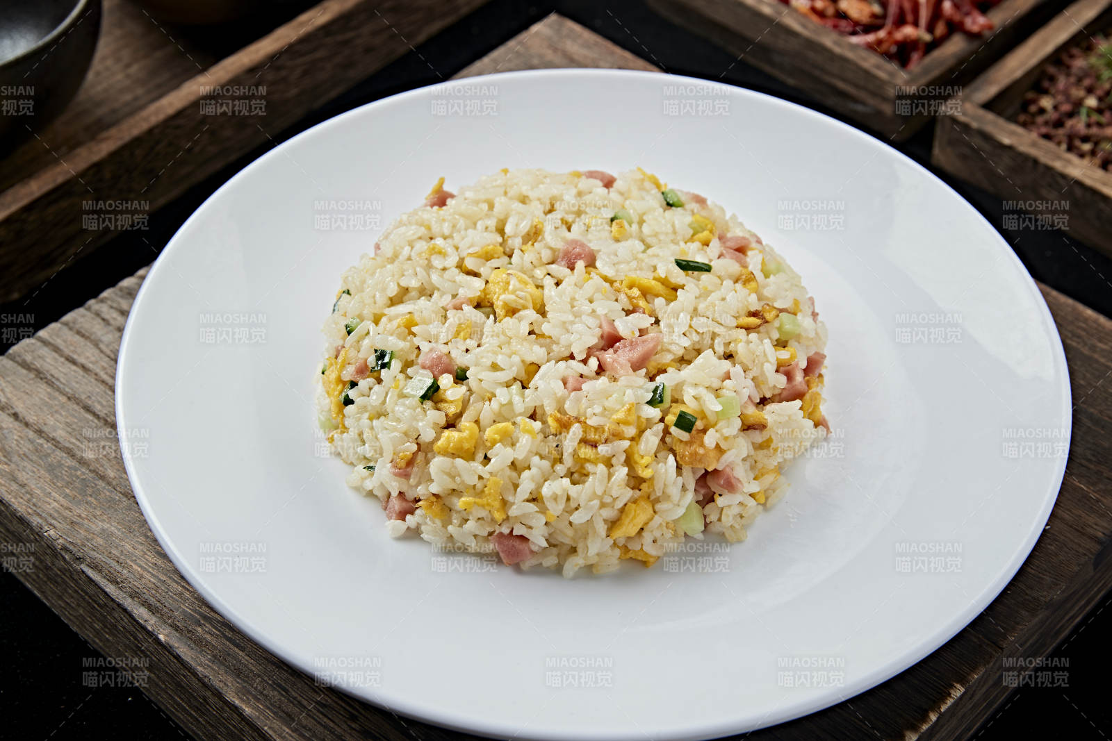 美味火腿鸡蛋蛋炒饭图片