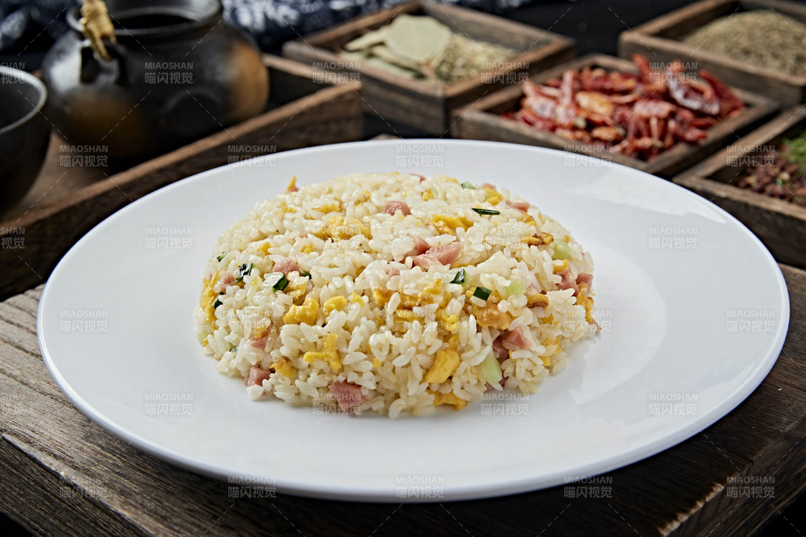 美味火腿鸡蛋蛋炒饭图片