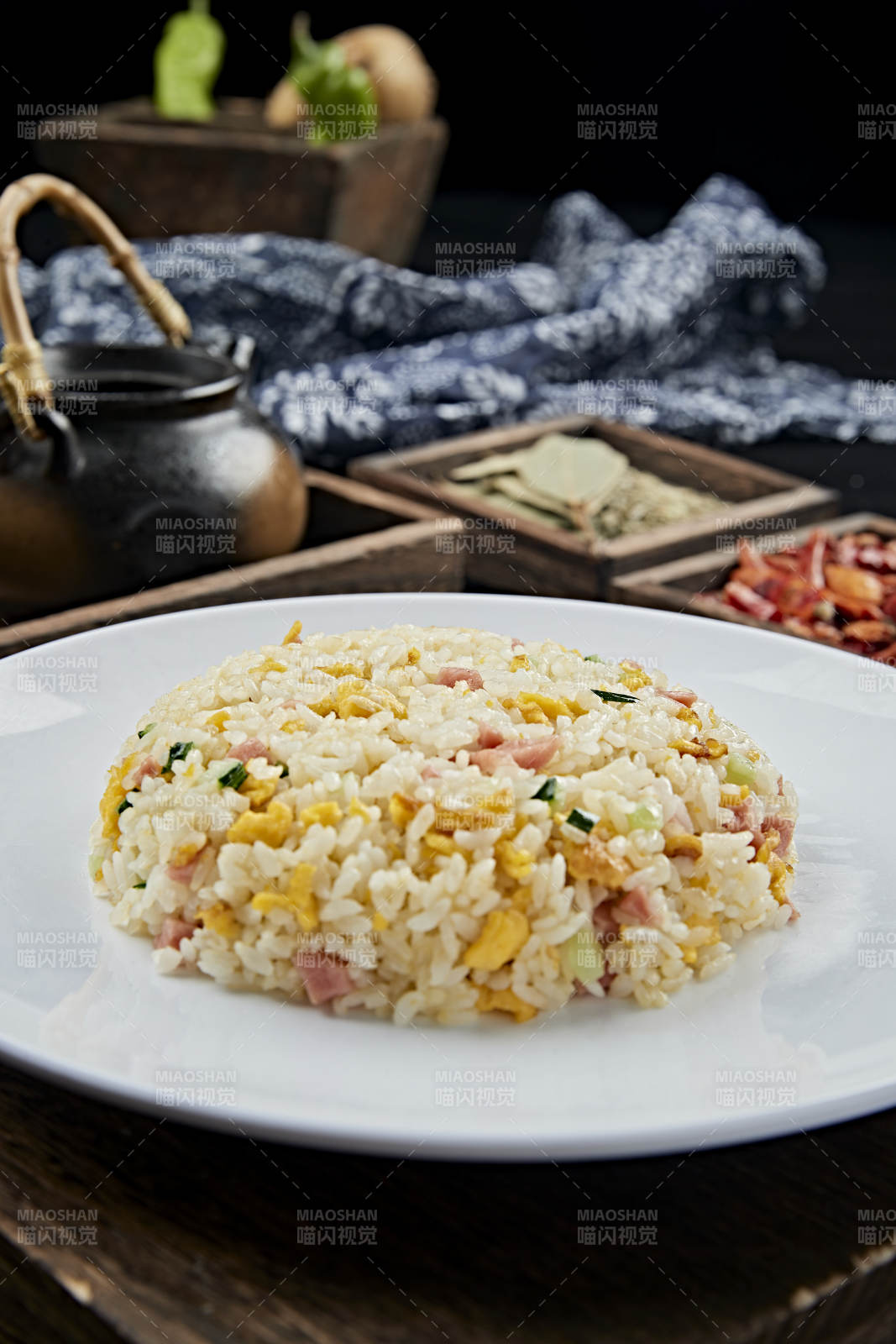 美味火腿鸡蛋蛋炒饭图片