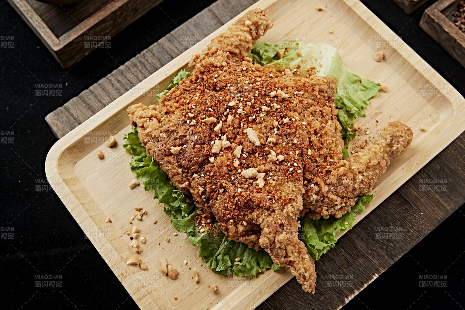 韩式整只炸鸡图片