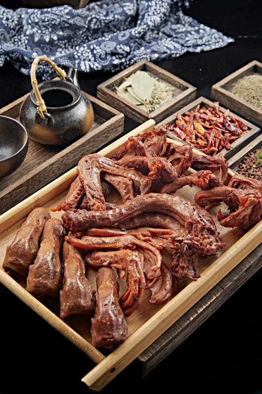 卤味鸭货拼盘图片
