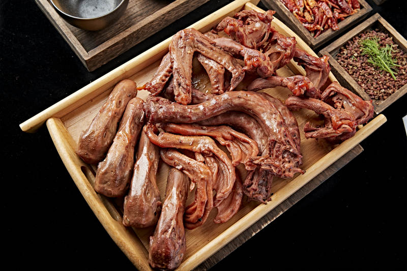 卤味鸭货拼盘图片