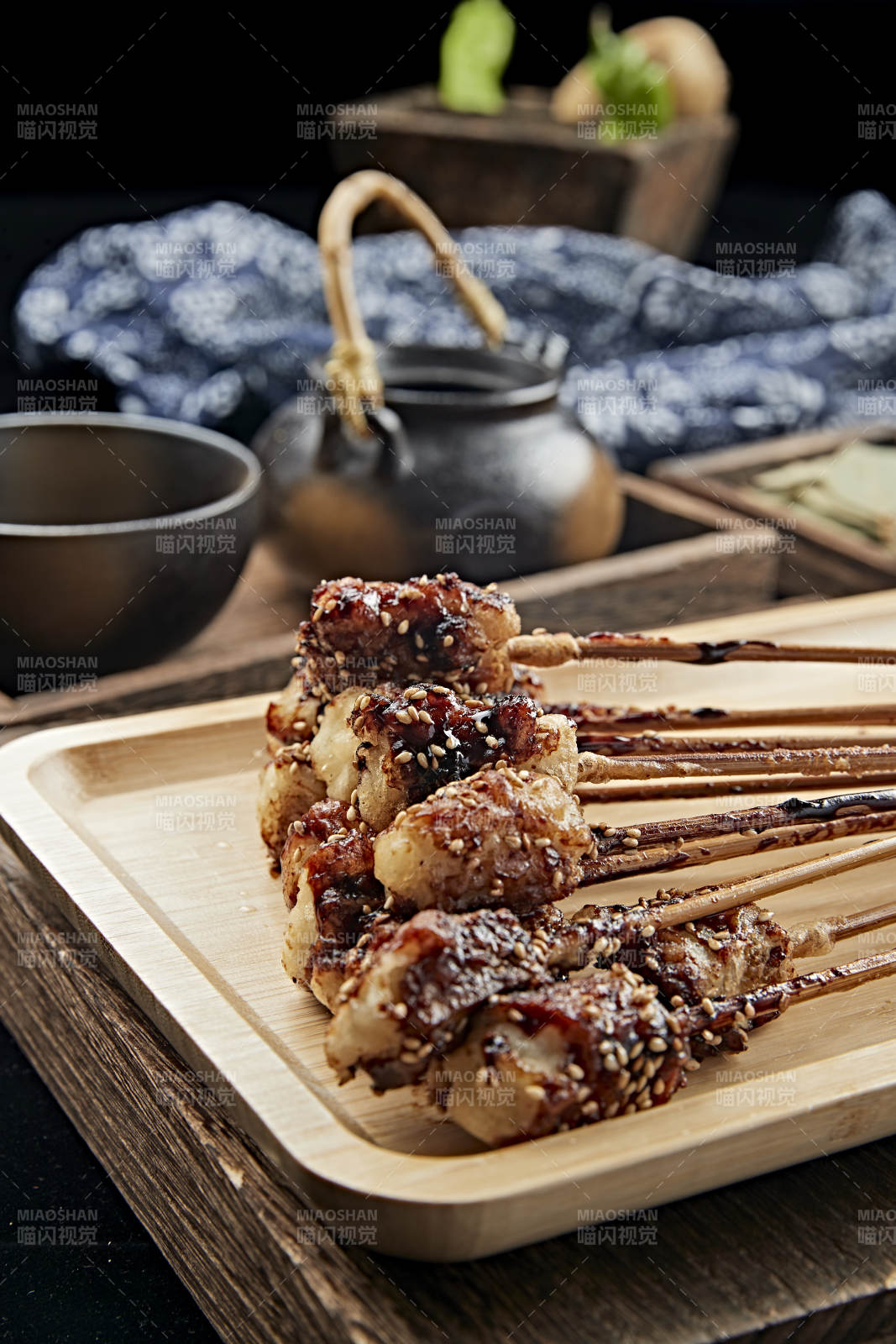 刷酱炭烤美味豆腐糕图片