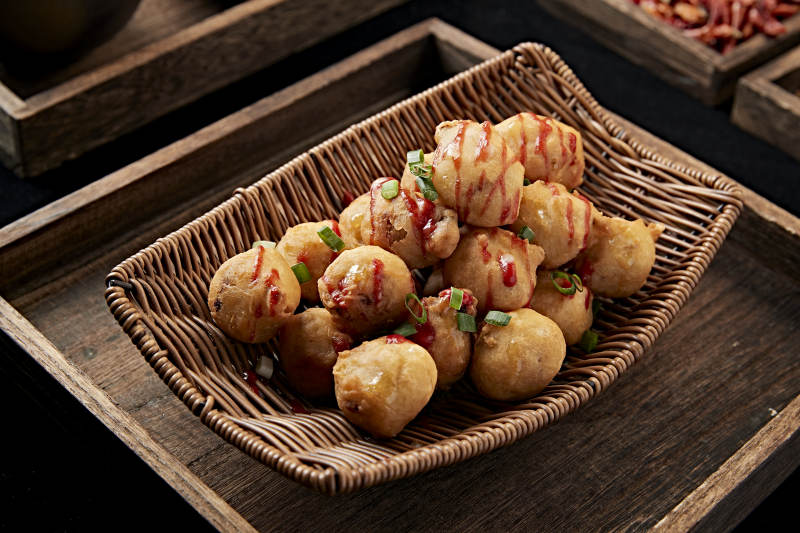 日料小吃章鱼丸子图片