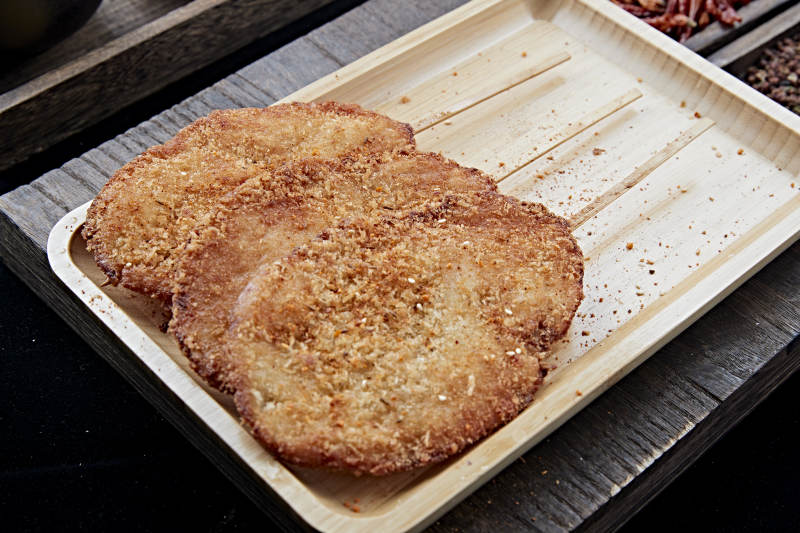 美味油炸大鸡排图片