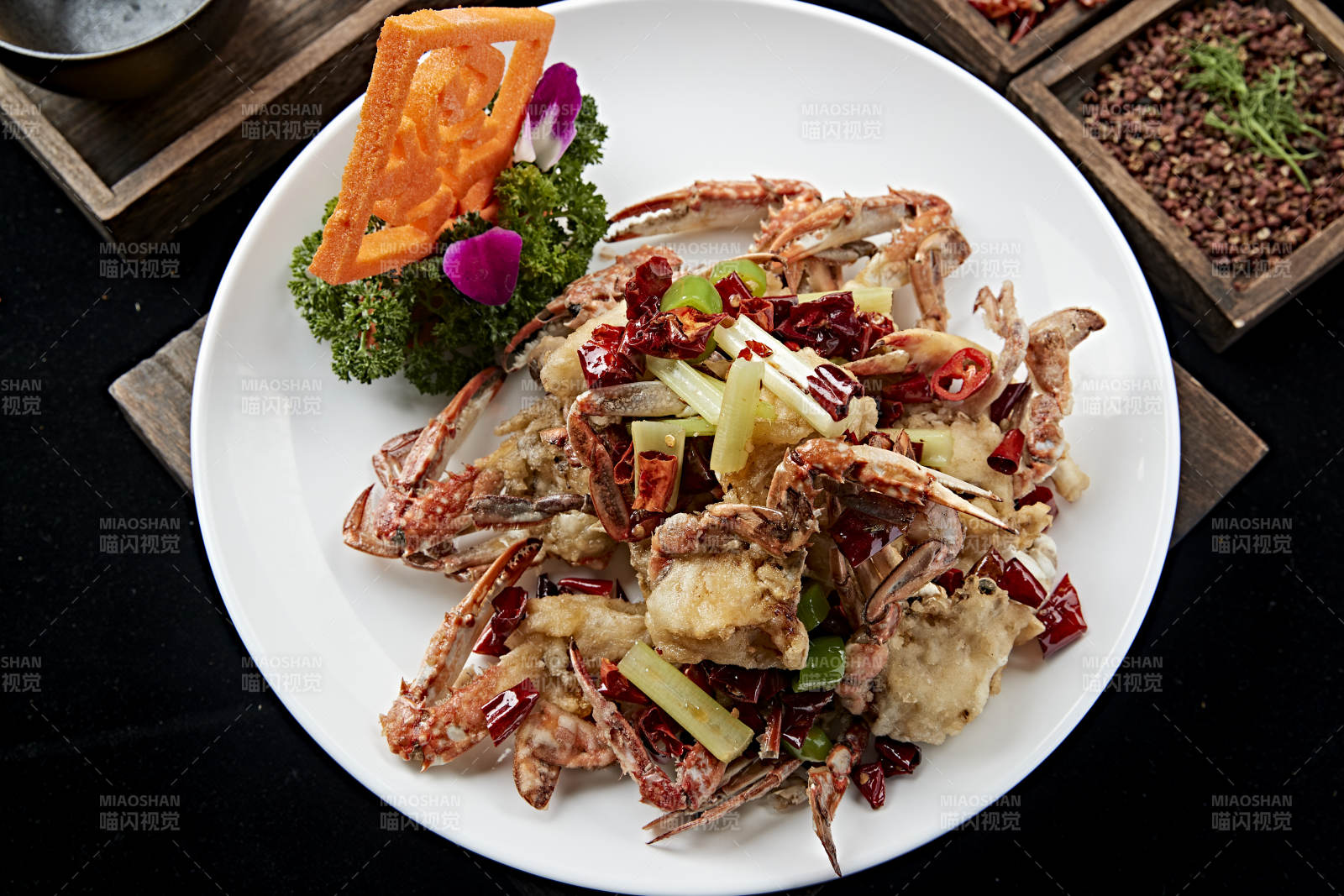 避风塘炒蟹图片