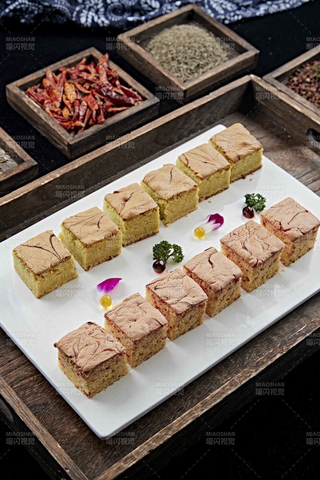 杂粮蜂蜜红枣糕图片