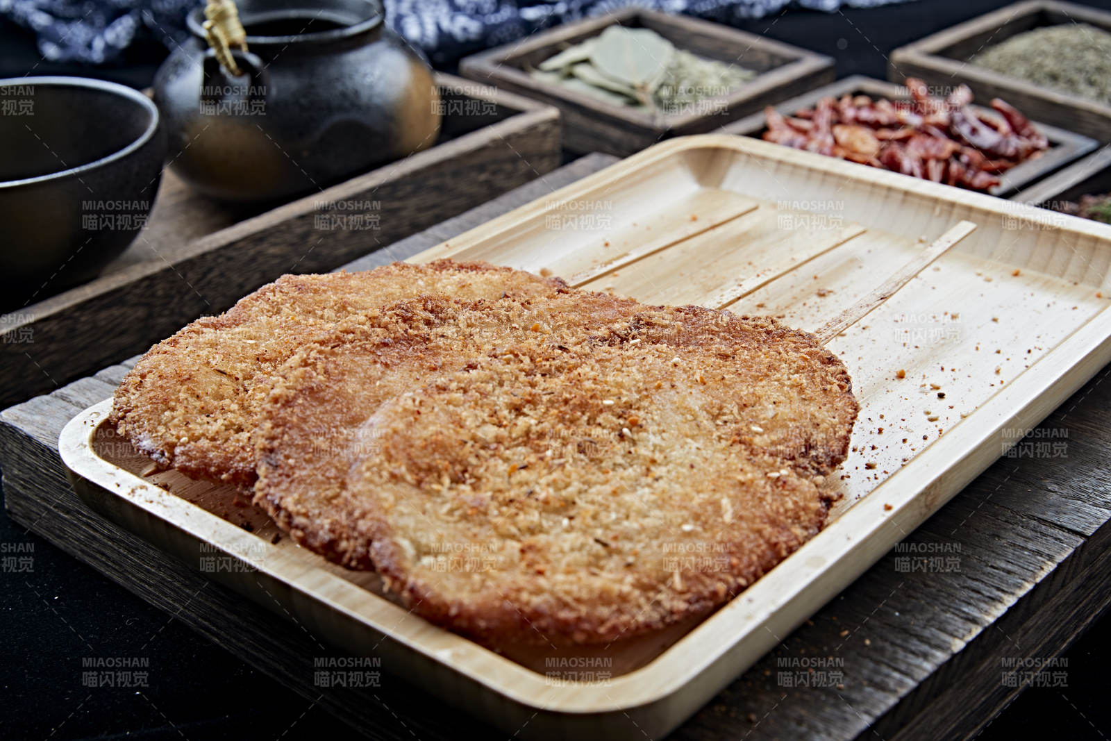 美味油炸大鸡排图片