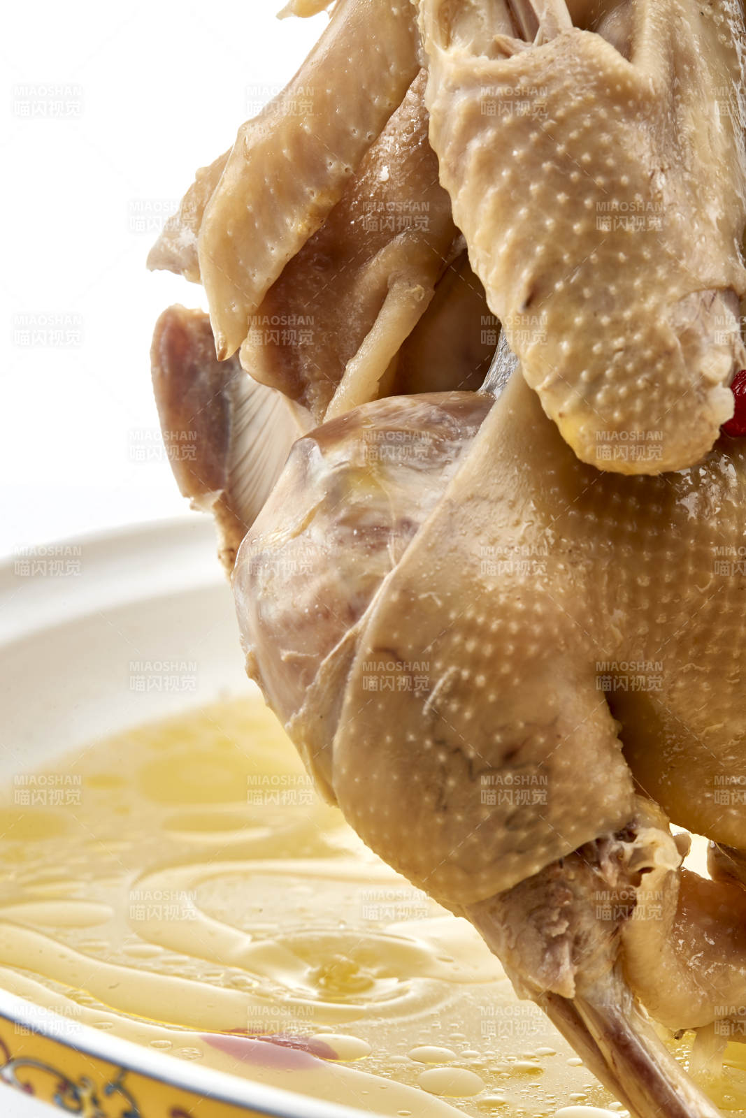 滋补枸杞红枣老鸡汤图片