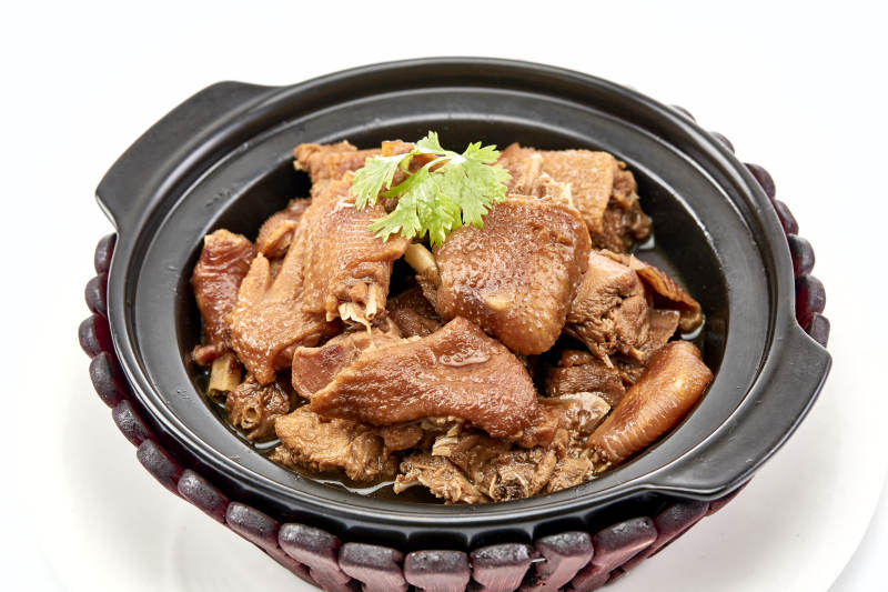 砂锅酱香鸡图片