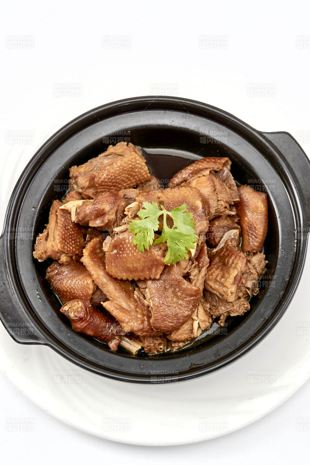 砂锅酱香鸡图片