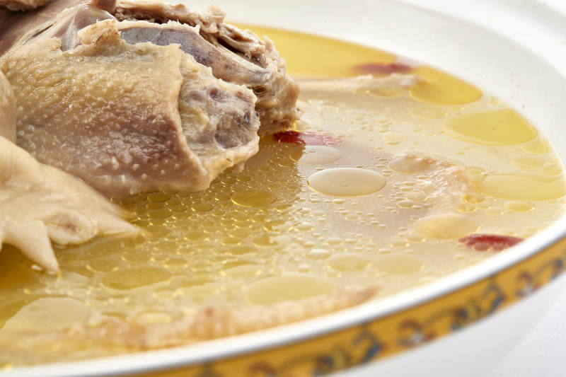 滋补枸杞红枣老鸡汤图片