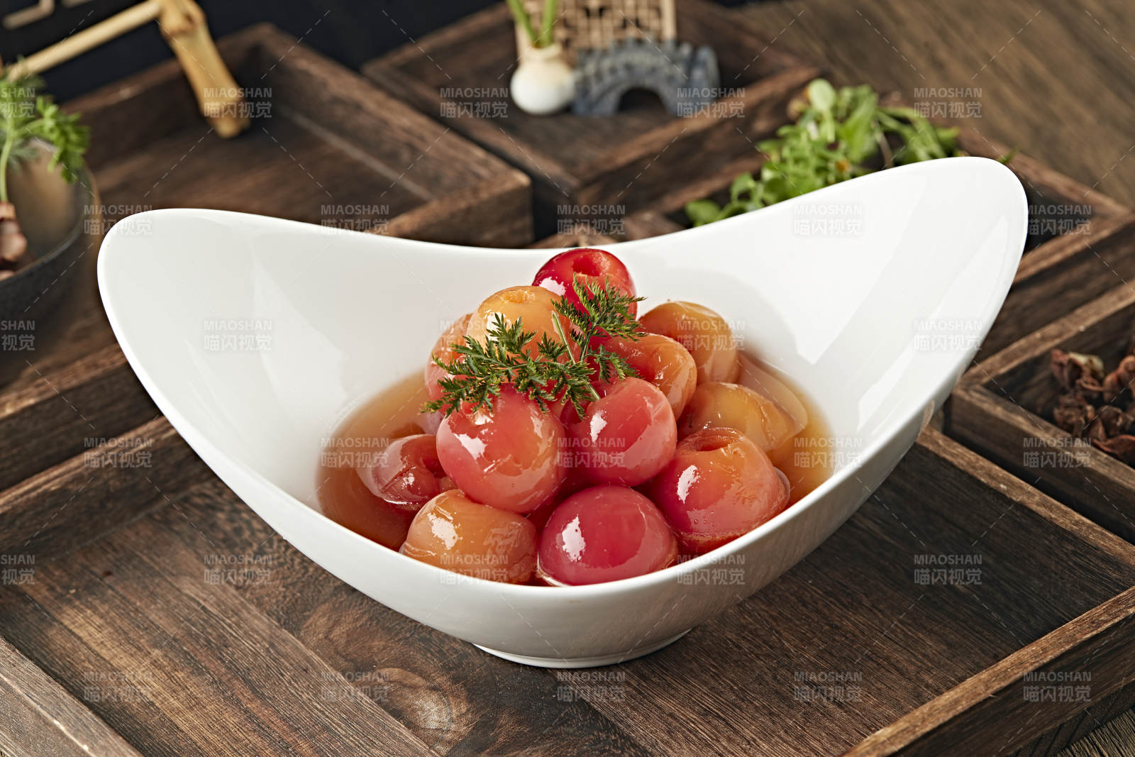 精美凉菜糖水山楂果图片