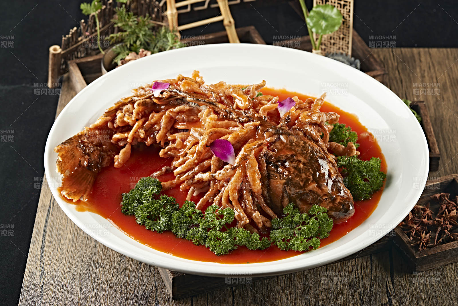 河北名菜金毛狮子鱼图片