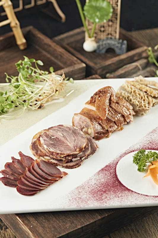 传统卤水拼盘图片