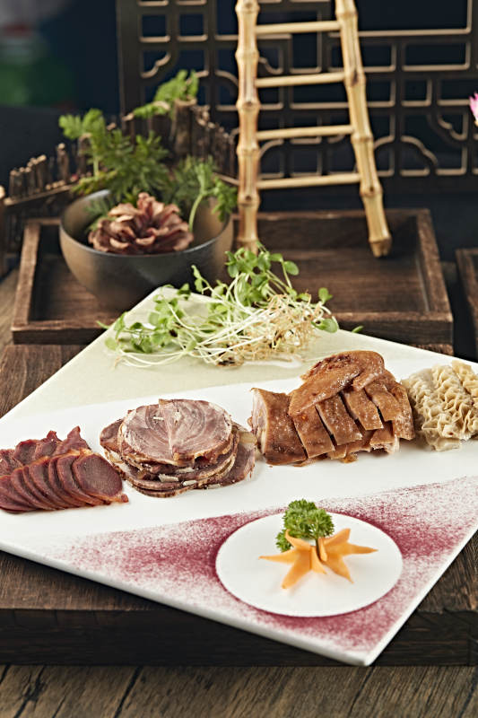 传统卤水拼盘图片