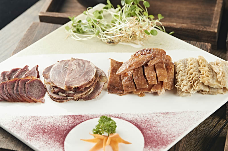 传统卤水拼盘图片